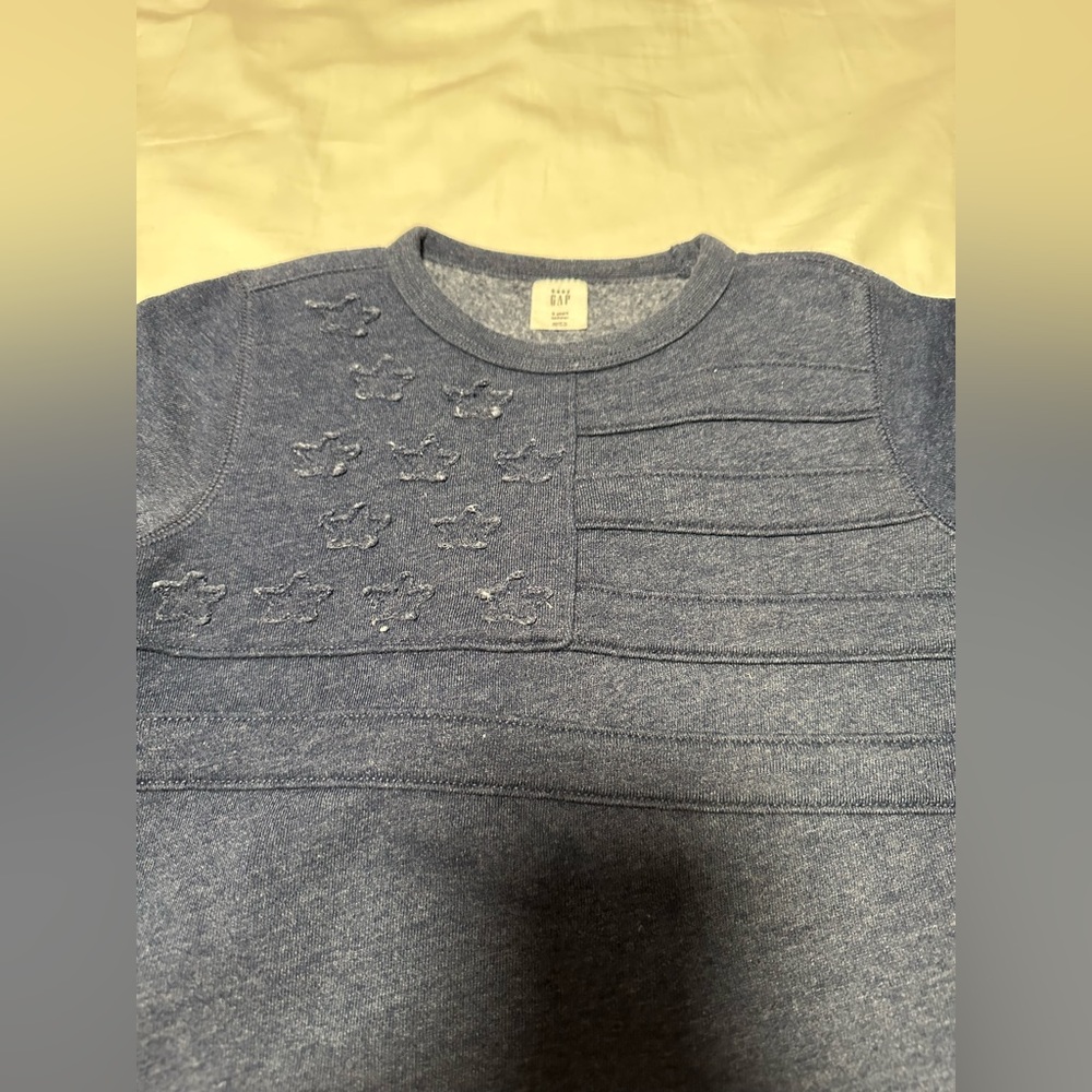 Gap - Picture 3 of 3